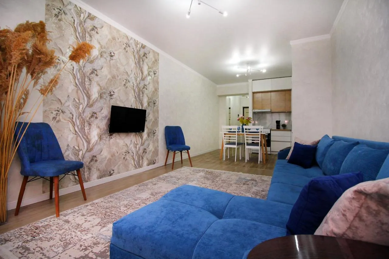Apartamento Светлая Студия В Молодежке Almatý