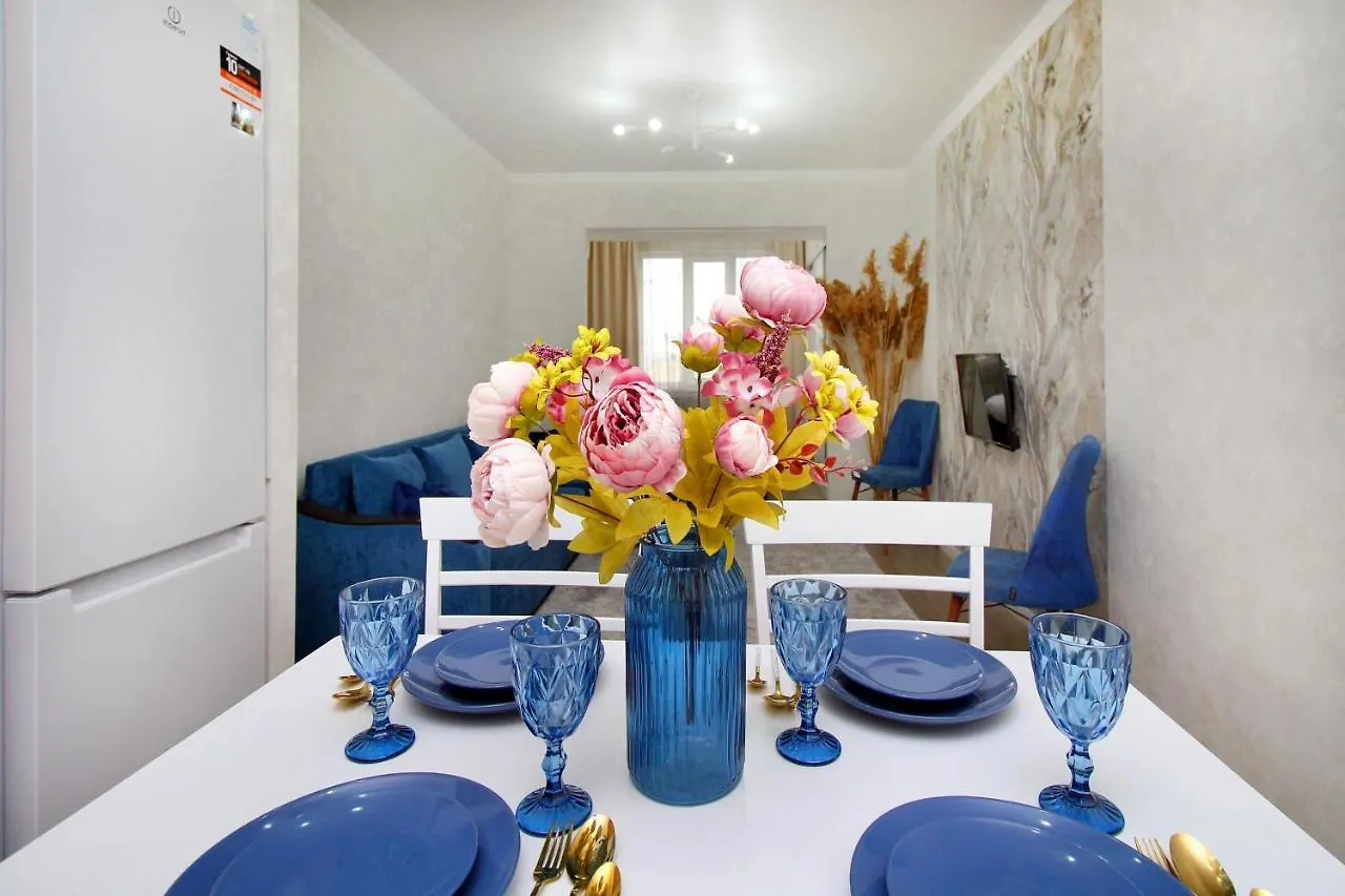 Светлая Студия В Молодежке Almatý Apartamento